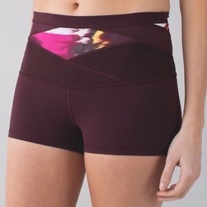 Lululemon Athletic Shorts - Maroon
